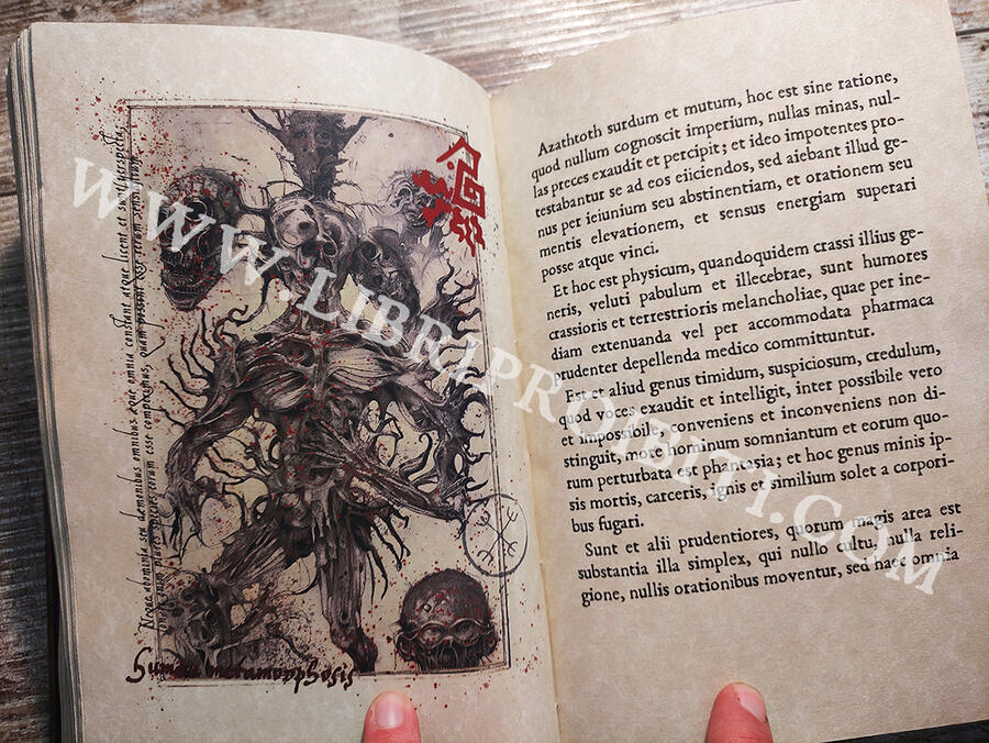 OFFER - 20% : NECRONOMICON -The mysterious and blasphemous manuscript of the mad arab Abdul Al Hazred, born from the mind of H.P. Lovecraft