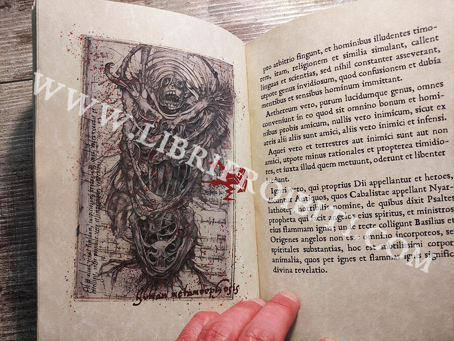 OFFER - 20% : NECRONOMICON -The mysterious and blasphemous manuscript of the mad arab Abdul Al Hazred, born from the mind of H.P. Lovecraft