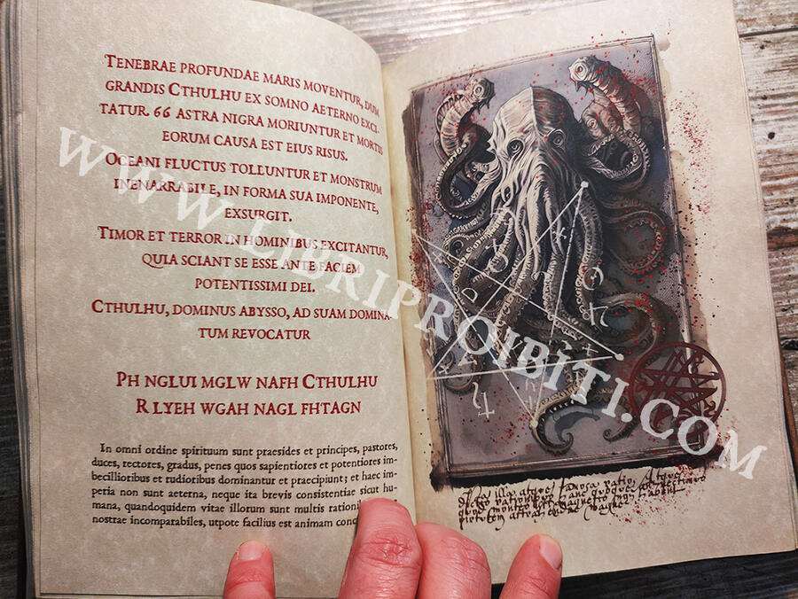 OFFER - 20% : NECRONOMICON -The mysterious and blasphemous manuscript of the mad arab Abdul Al Hazred, born from the mind of H.P. Lovecraft