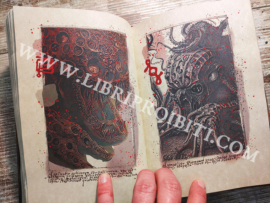 OFFER - 20% : NECRONOMICON -The mysterious and blasphemous manuscript of the mad arab Abdul Al Hazred, born from the mind of H.P. Lovecraft