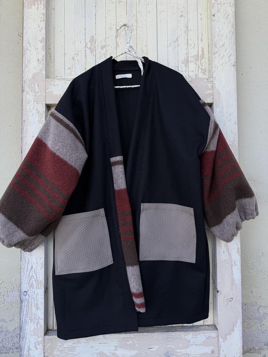Kimono nero e beige 