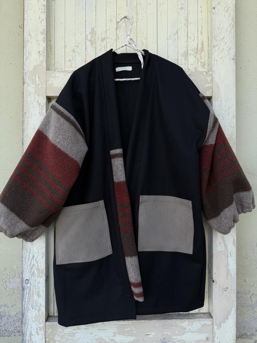 Kimono nero e beige 