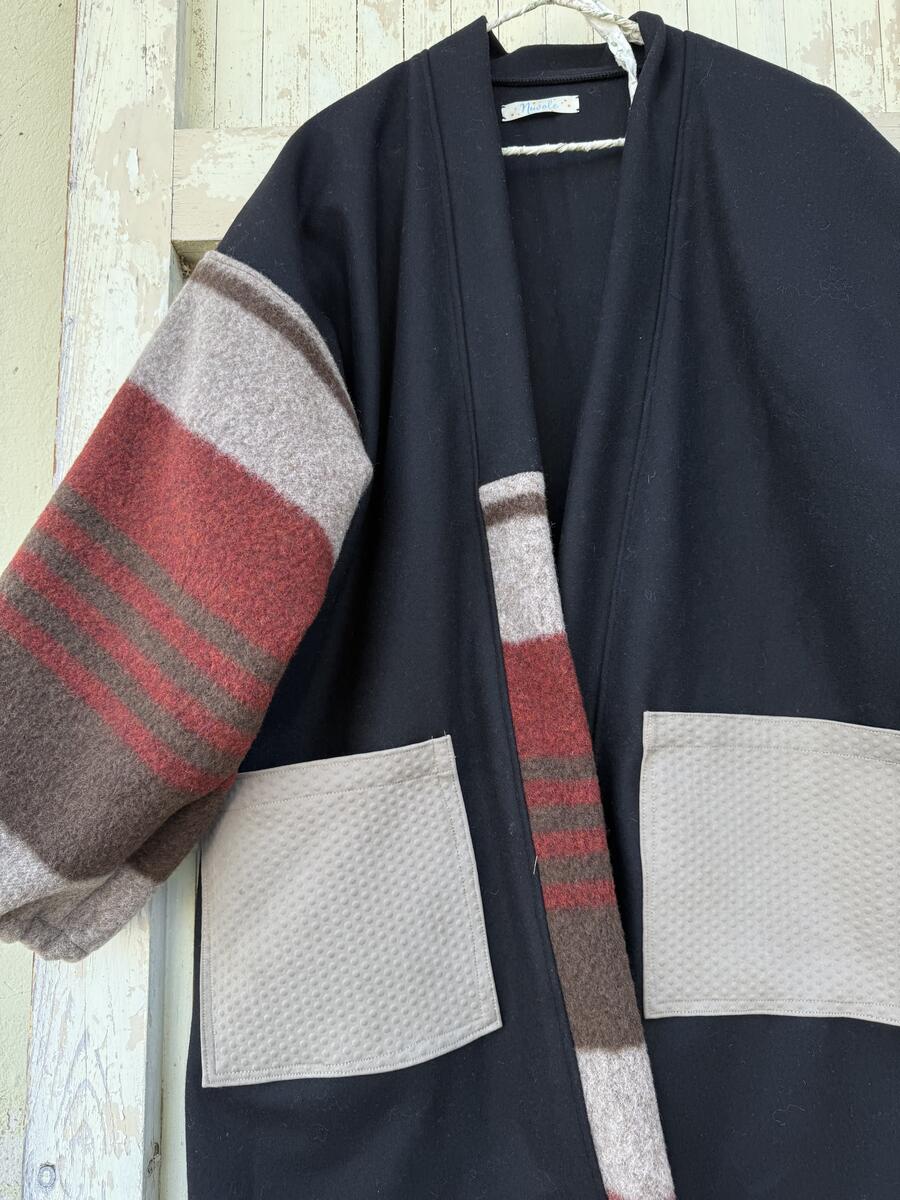 Kimono nero e beige 