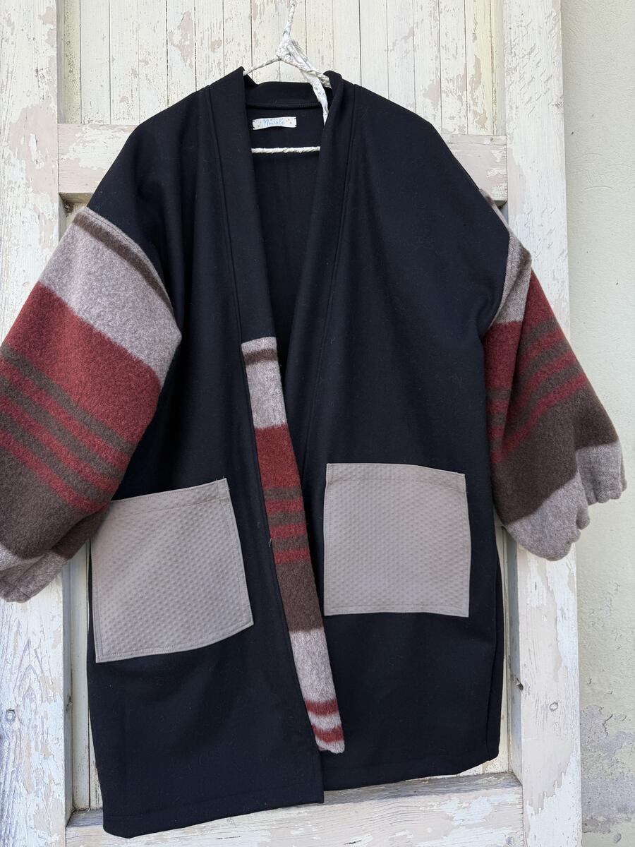Kimono nero e beige 