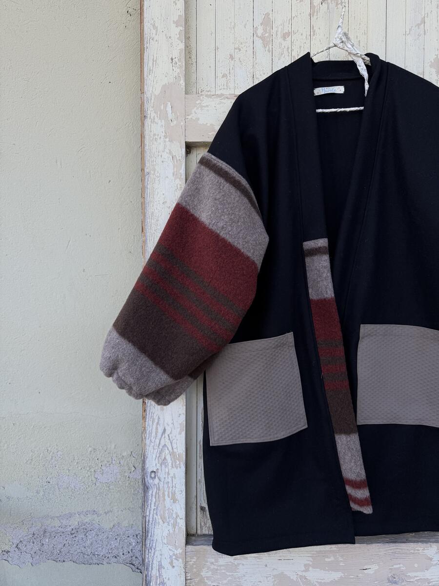 Kimono nero e beige 