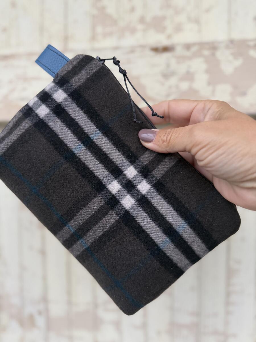 Pochette quadri 