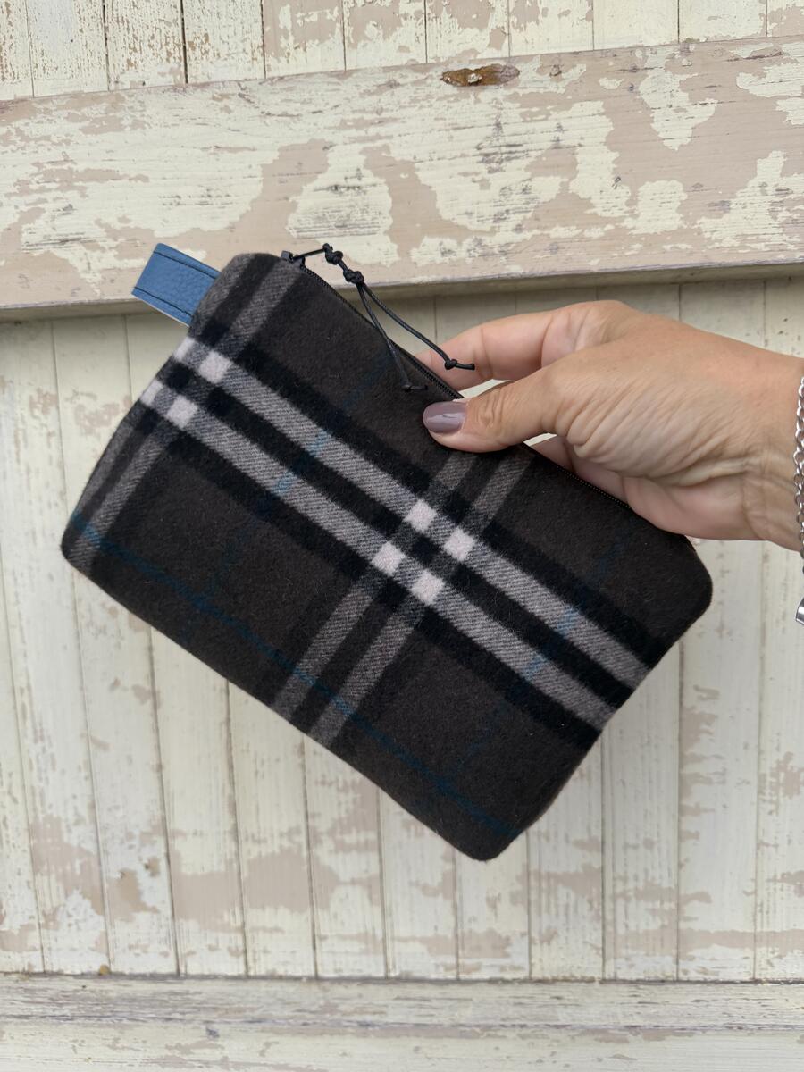 Pochette quadri 