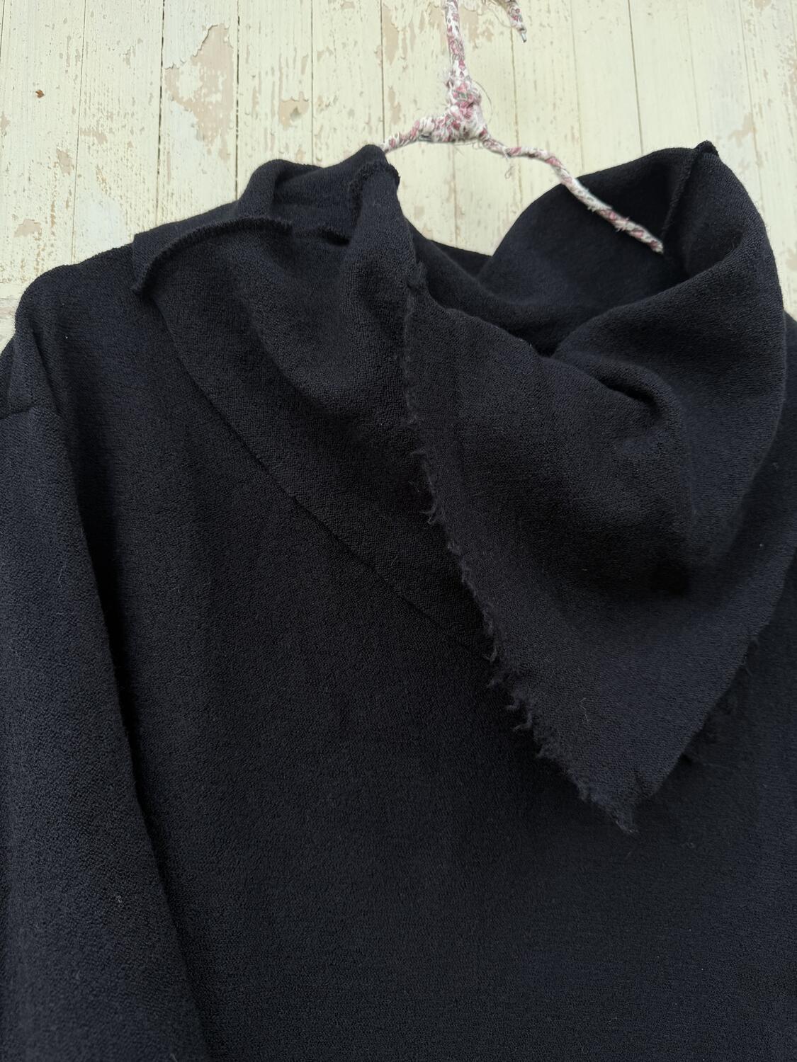 Giacca nera in pura lana