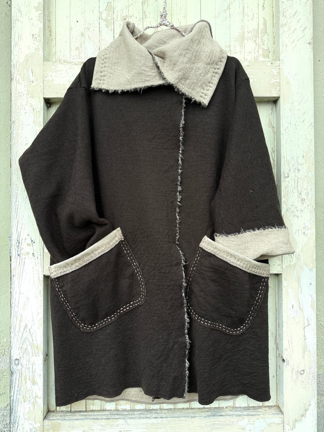 Giacca marrone e beige