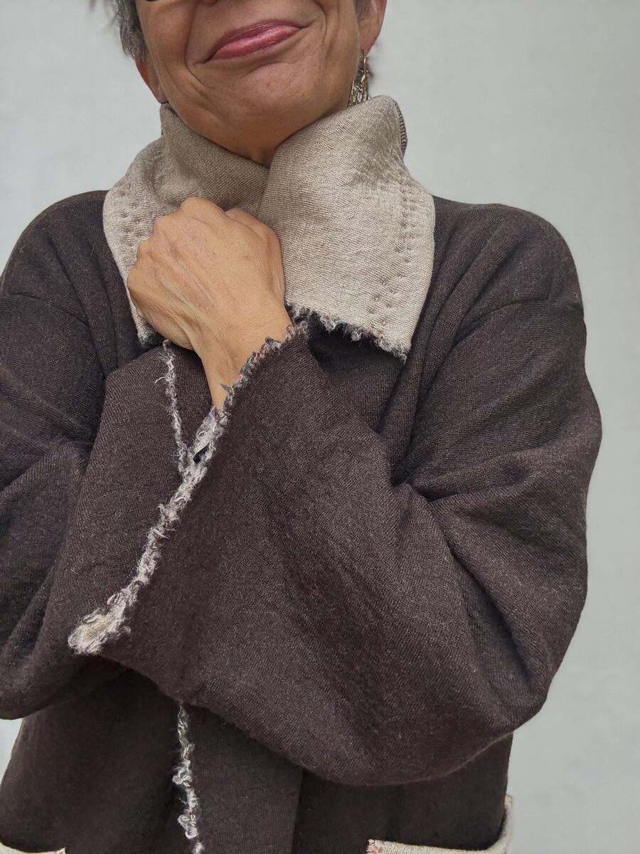 Giacca marrone e beige