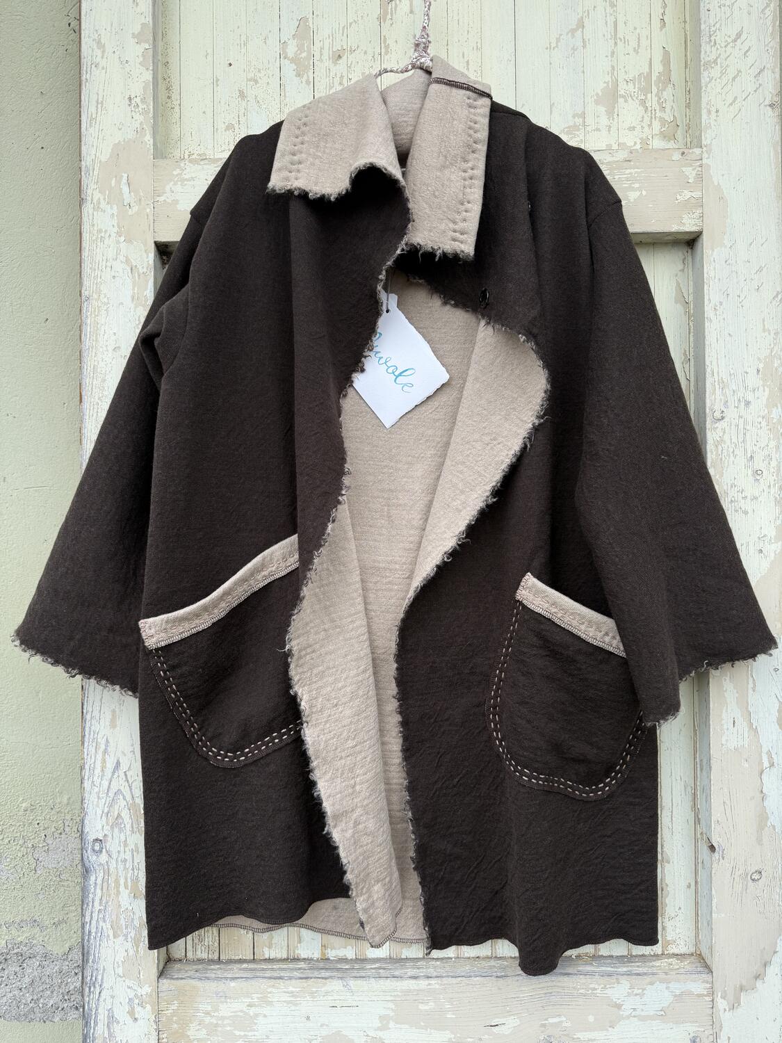 Giacca marrone e beige