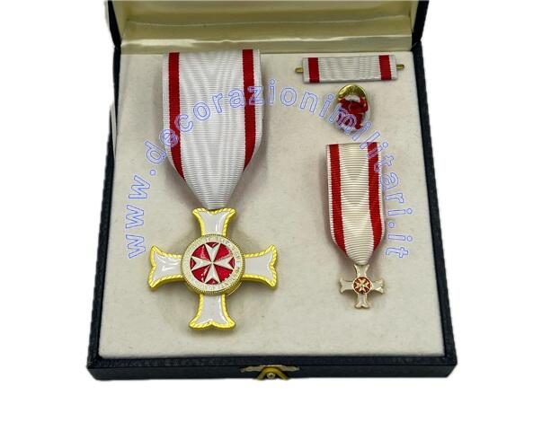 Cofanetto Pro Merito Melitense Civile