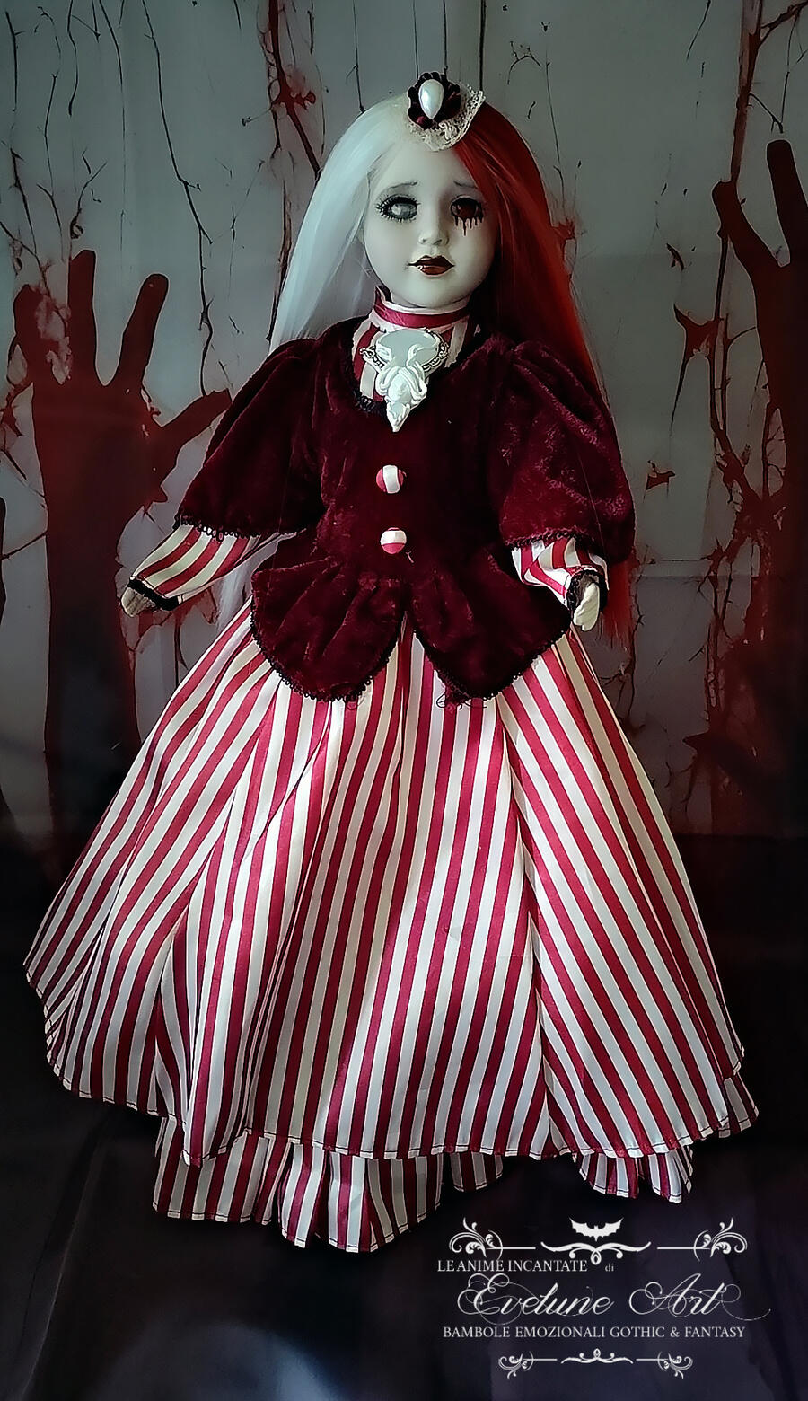 Loira - Bambola in porcellana fatta a mano