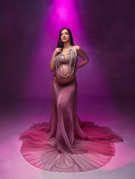 Ivy maternity outfit