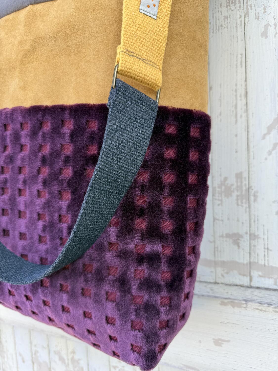 Borsa burgundy e giallo