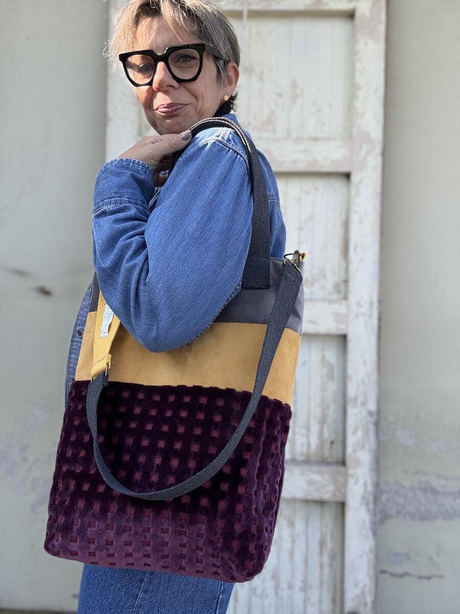 Borsa burgundy e giallo