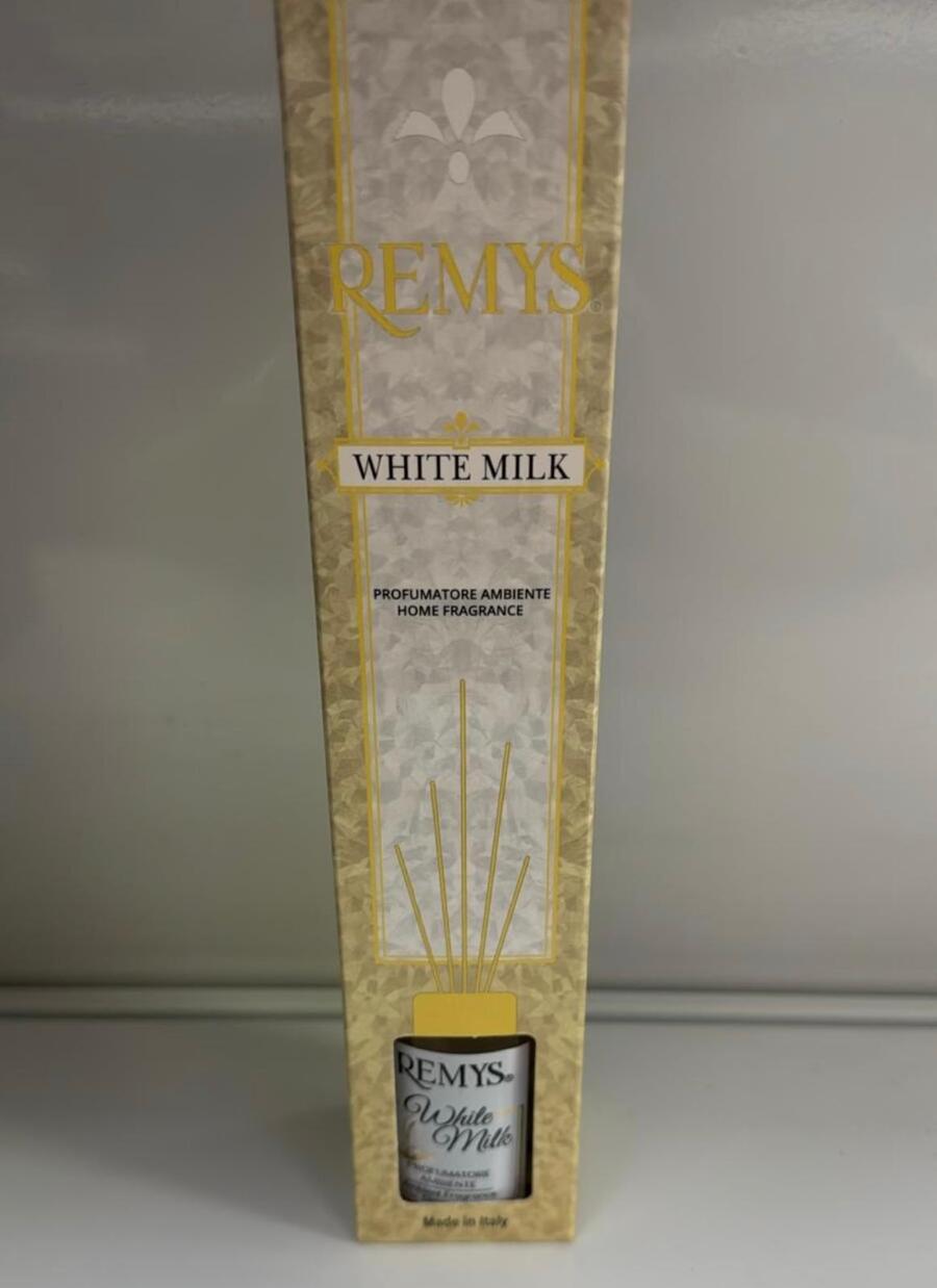 REMYS PROFUMATORE AMBIENTE WHITE MILK DA 100 ml (Dupe Biancolatte)
 [Conf.da 12 pezzi]