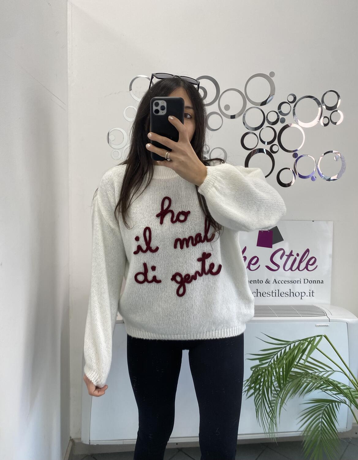 NOVITÀ Pull misto lana HO IL MAL DI GENTE