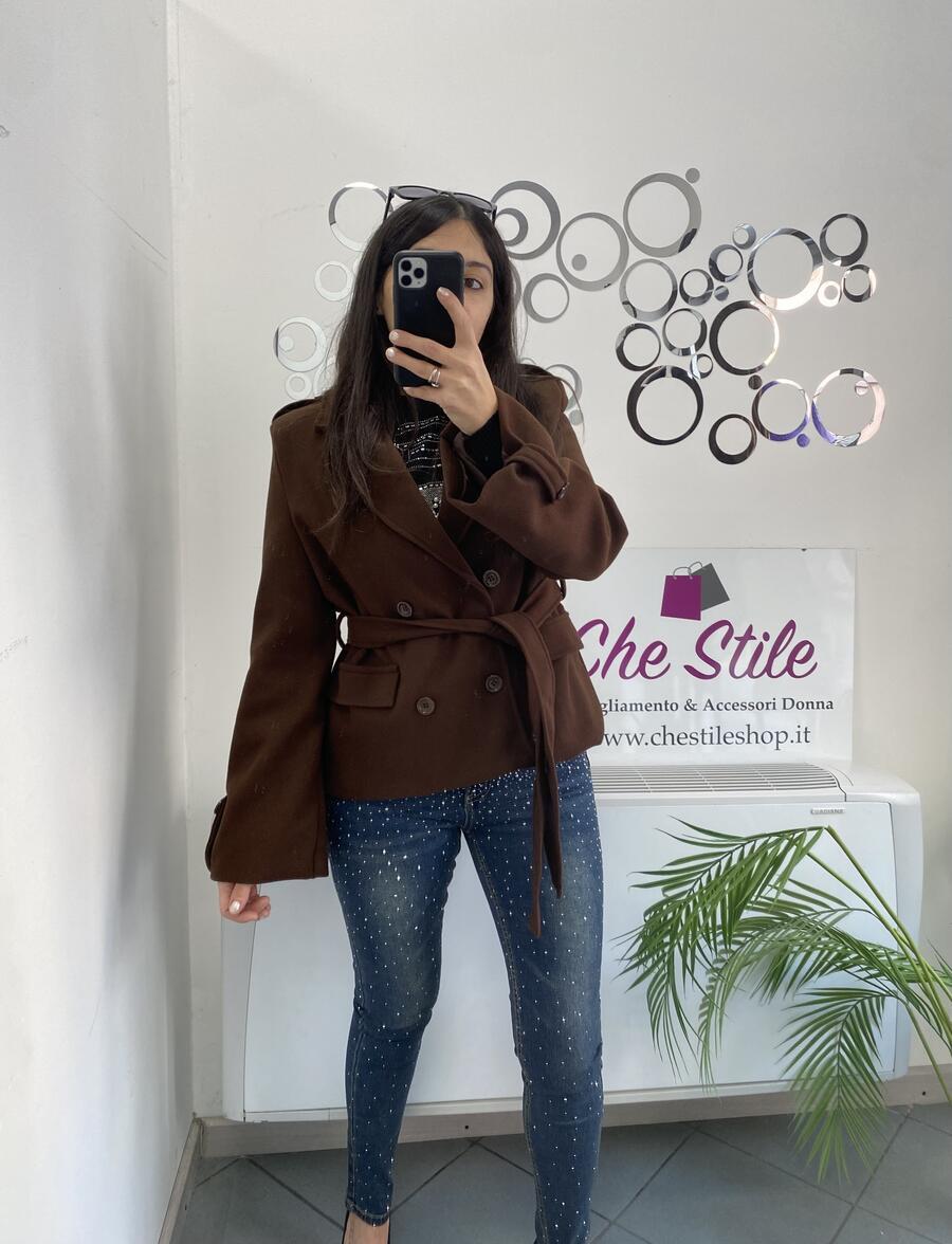 NOVITÀ Cappottino doppio petto con manica a campana