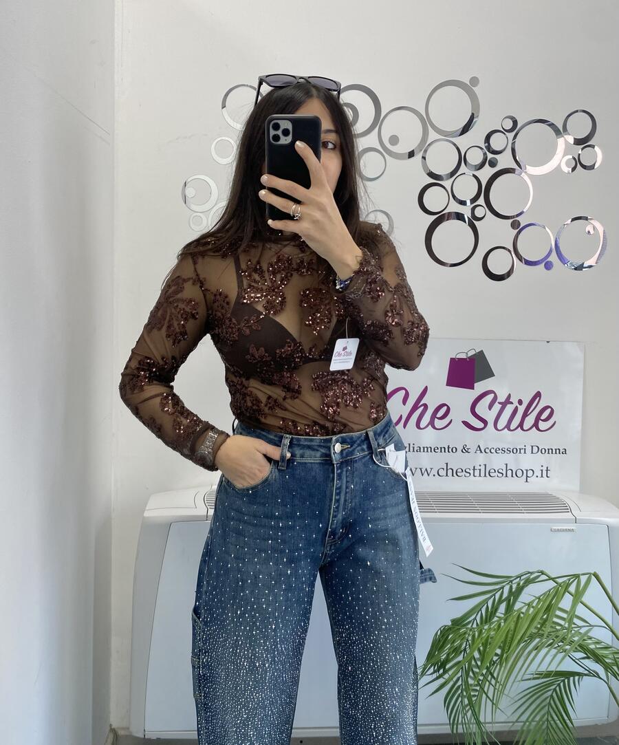 NOVITÀ Maglia velata con fiori in strass 