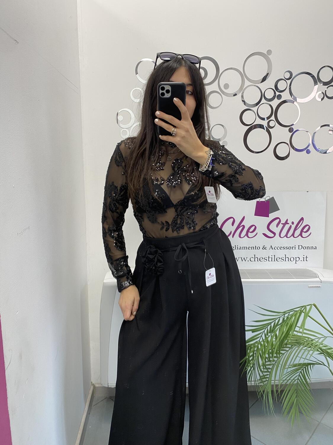 NOVITÀ Pantalone effetto gonna con spilla