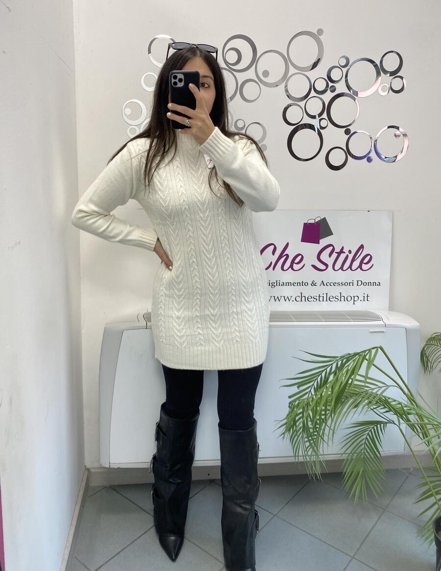 NOVITÀ Pull/abito con mezzo collo e trama treccia 