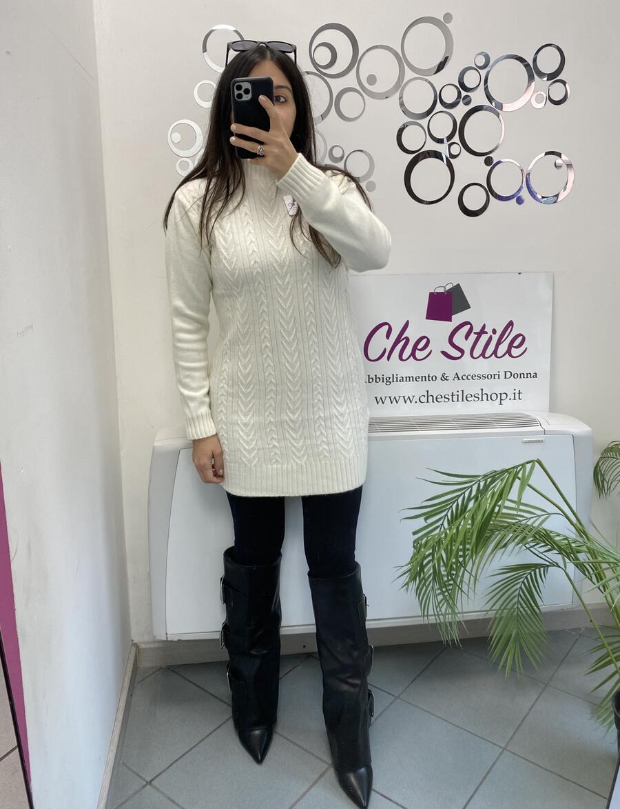 NOVITÀ Pull/abito con mezzo collo e trama treccia 