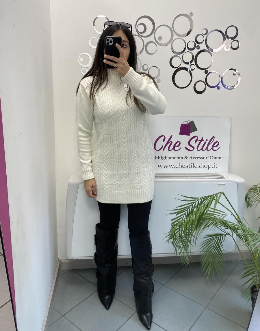 NOVITÀ Pull/abito con mezzo collo e trama treccia 
