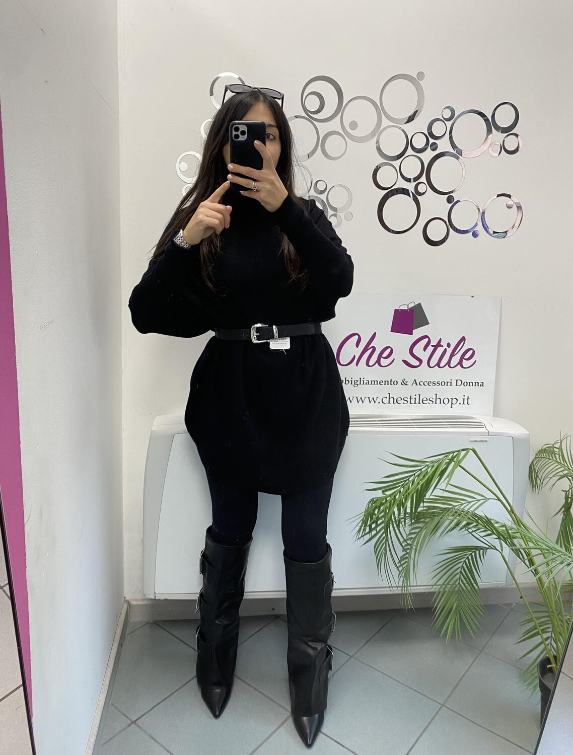 NOVITÀ Abito/maxi pull dolcevita con manica a pipistrello