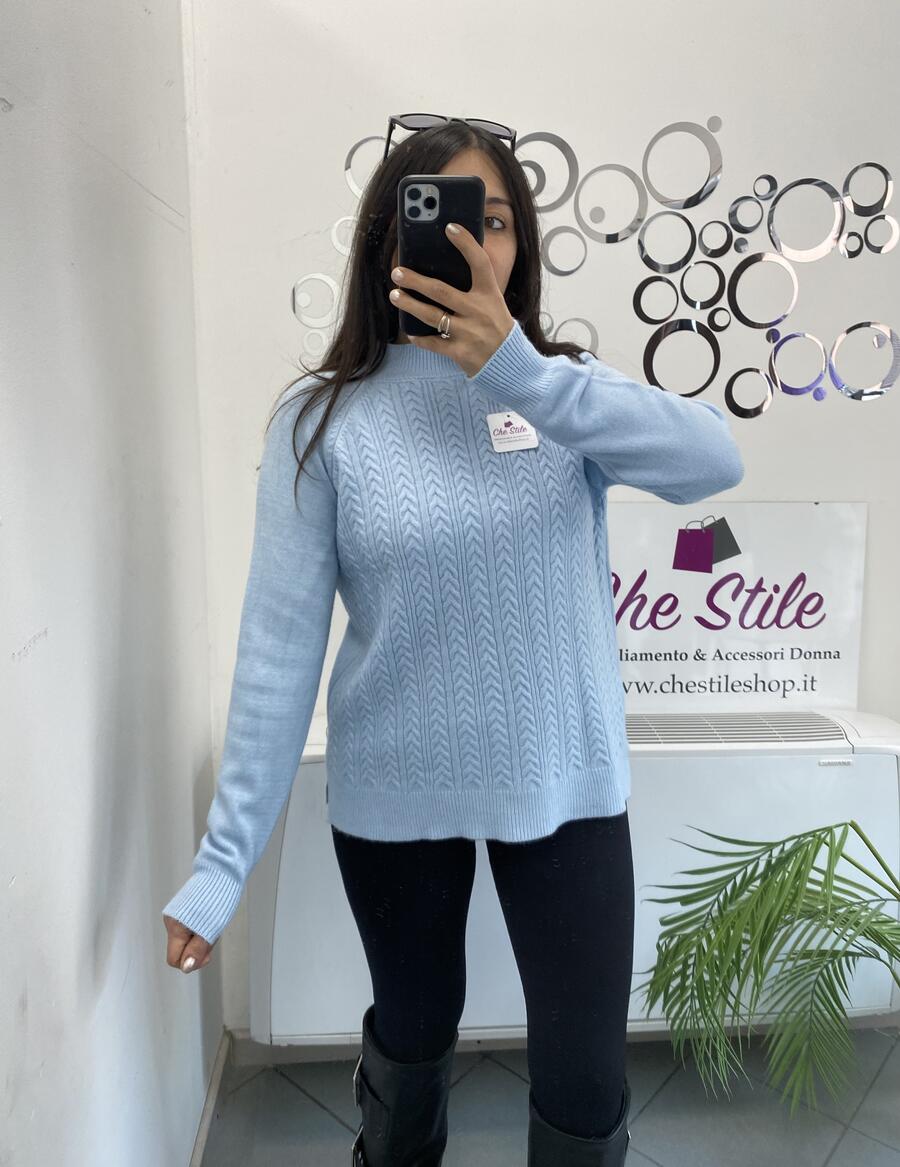 NOVITÀ Pull mezzo collo trama treccia frontale