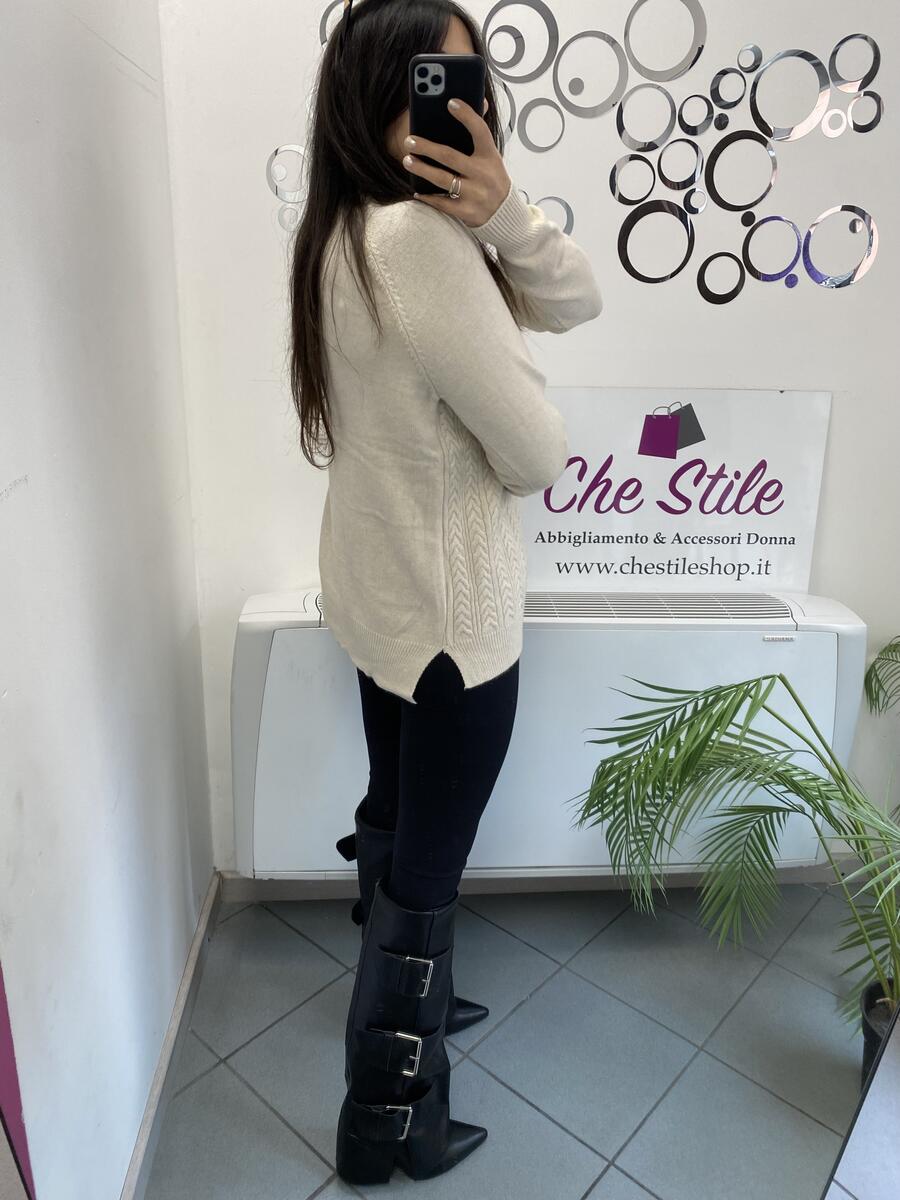 NOVITÀ Pull mezzo collo trama treccia frontale