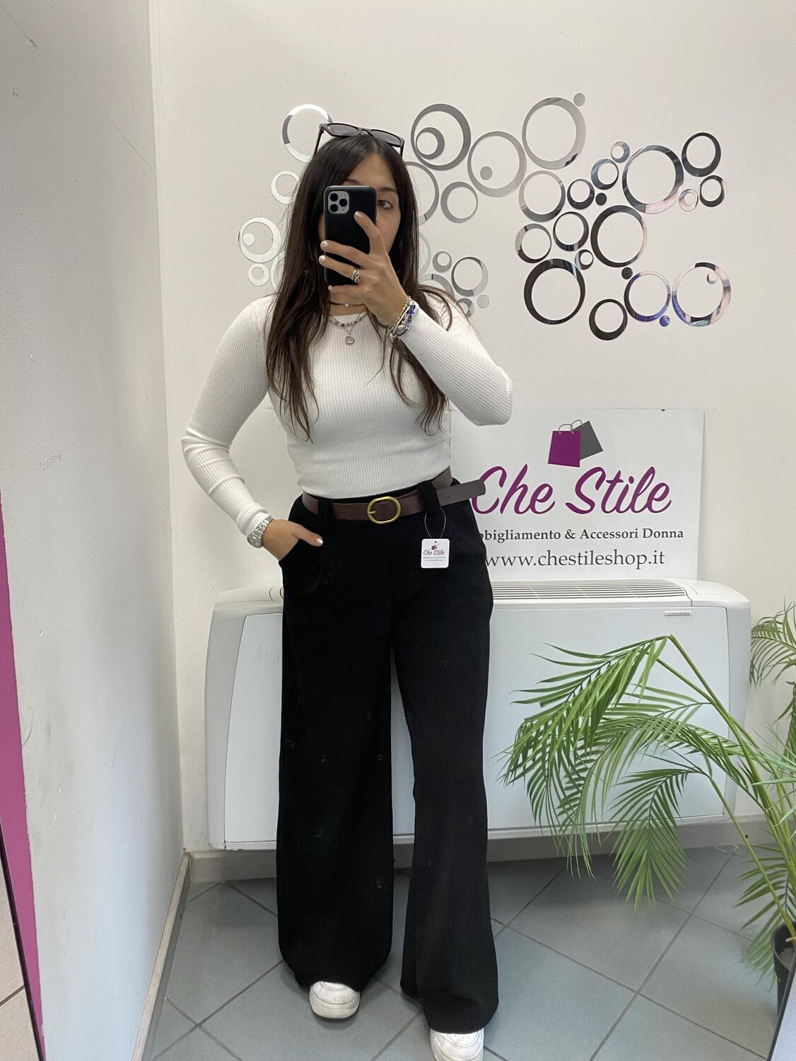 NOVITÀ Pantapalazzo a costine in velluto 