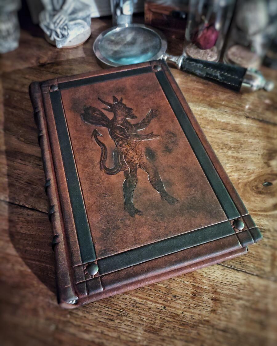 Horrido Delomelanicon, the book of Lucifer. Ninth Gates of the Kingdom Shadows