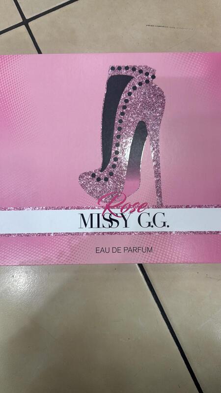 V.V.LOVE COFFRET DA 5 PEZZI