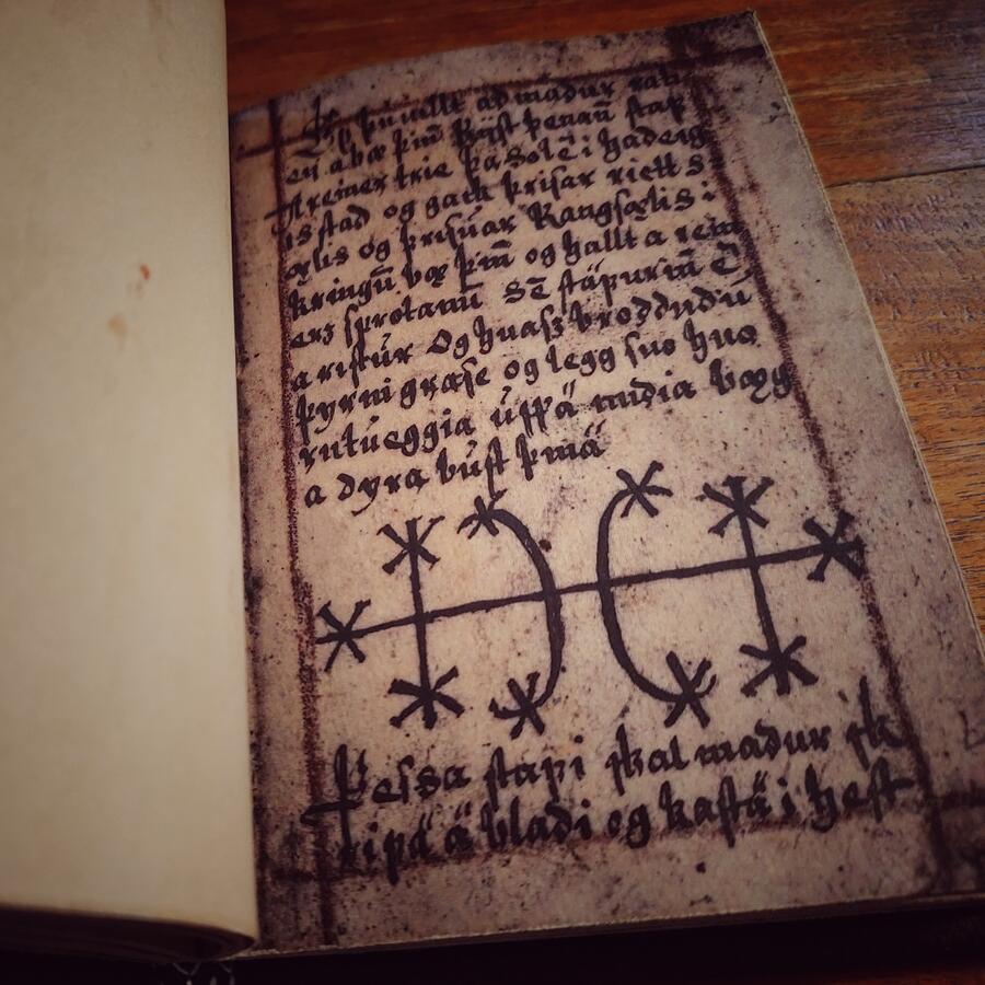 OFFER: Only one copy! - Galdrabok Rauoskinna - Grimoire of Black Magic (about XVII century)