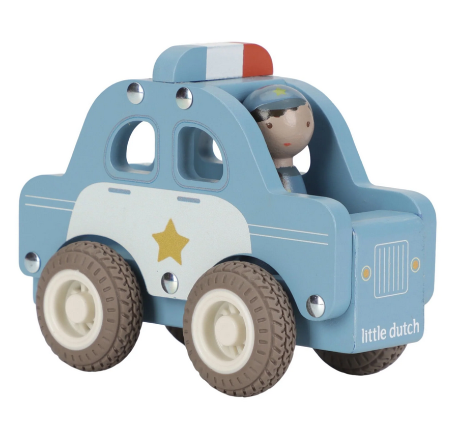 Macchina della polizia con personaggio