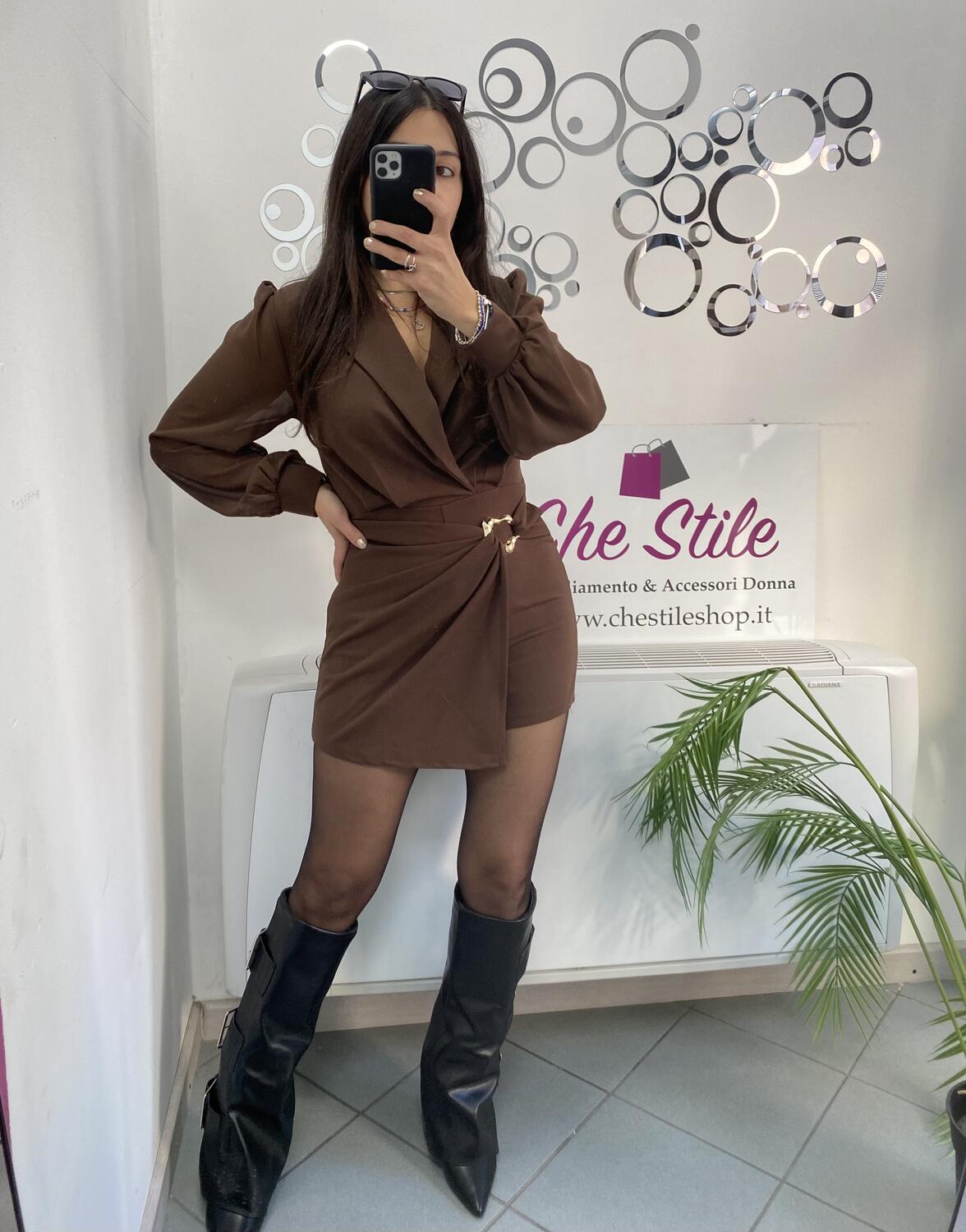 NOVITÀ Tutina dettaglio dorato