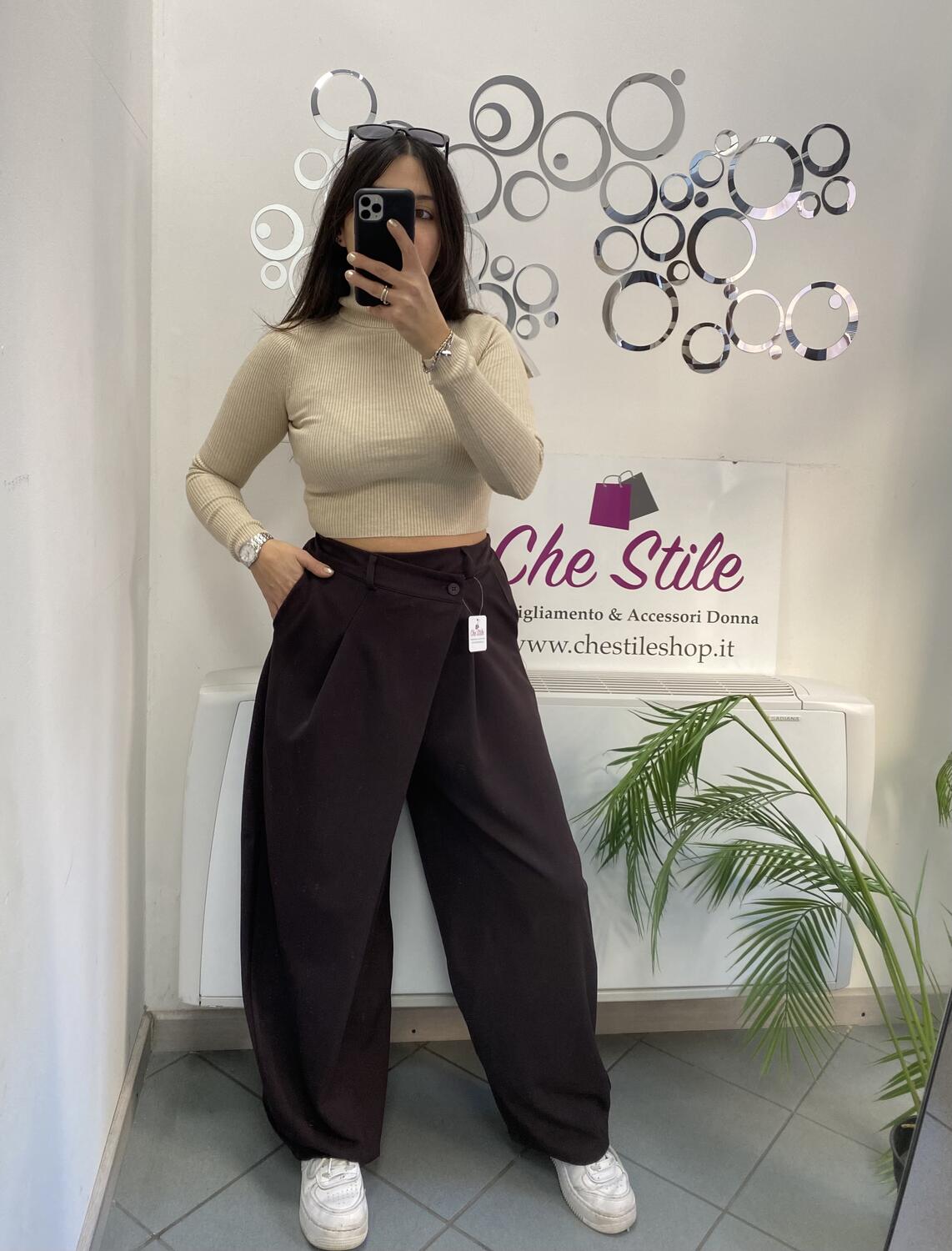 NOVITÀ Pantalone baggy chiusura storta