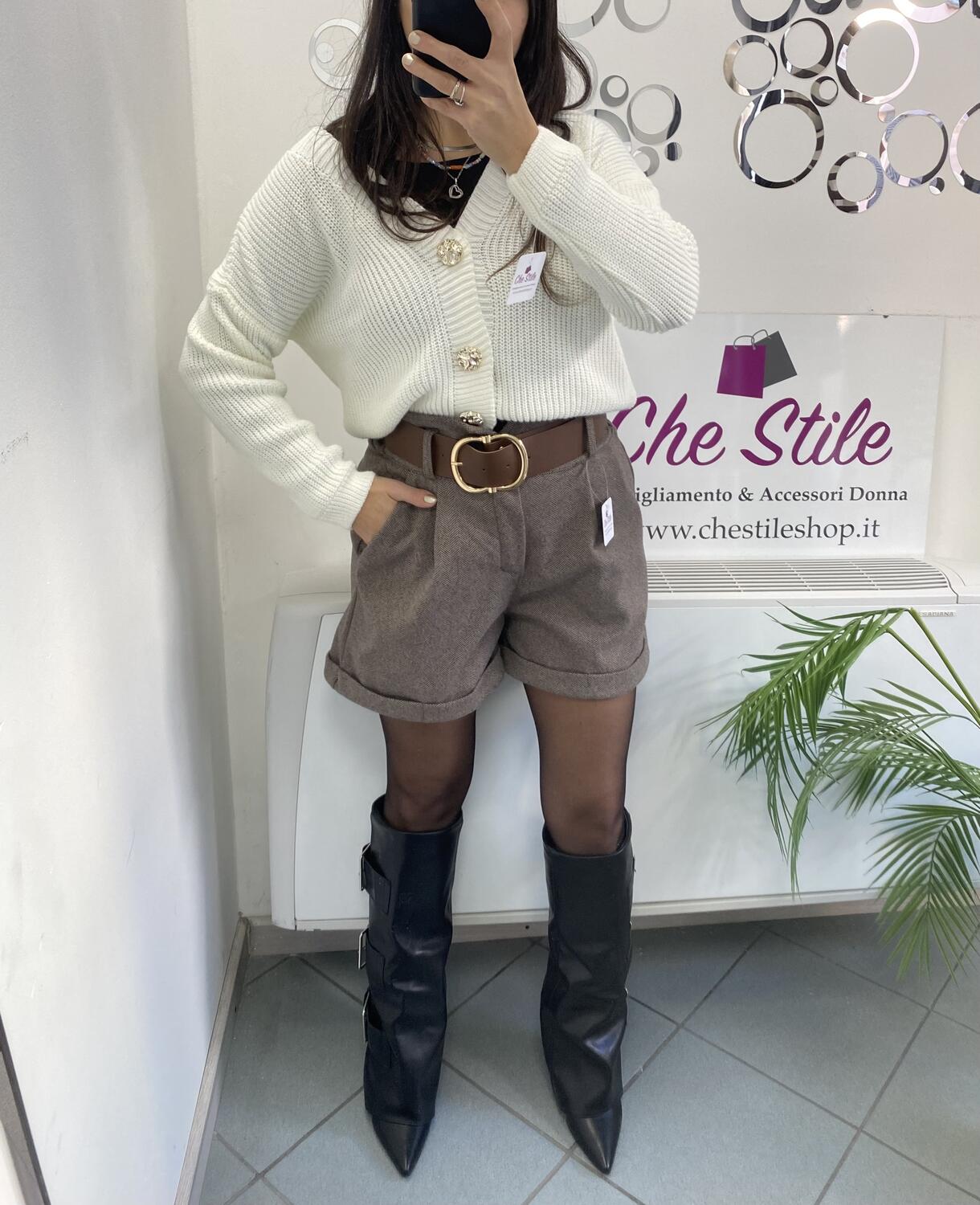 NOVITÀ Shorts in panno spigato a vita alta