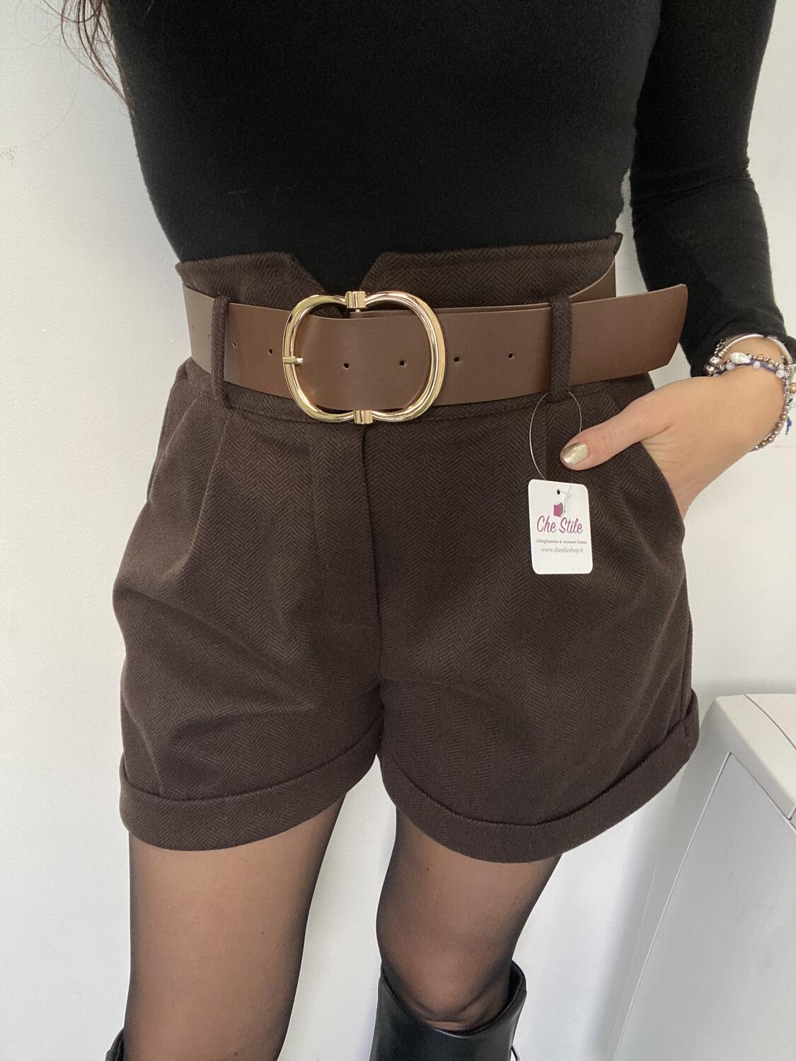 NOVITÀ Shorts in panno spigato a vita alta