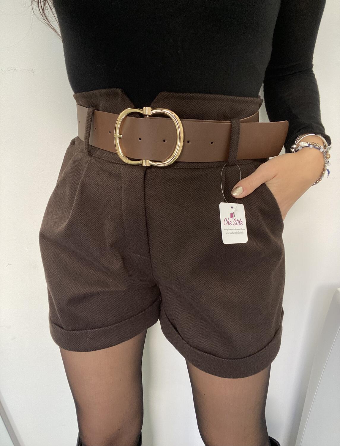 NOVITÀ Shorts in panno spigato a vita alta