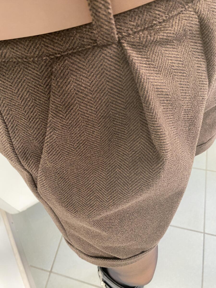 NOVITÀ Shorts in panno spigato a vita alta