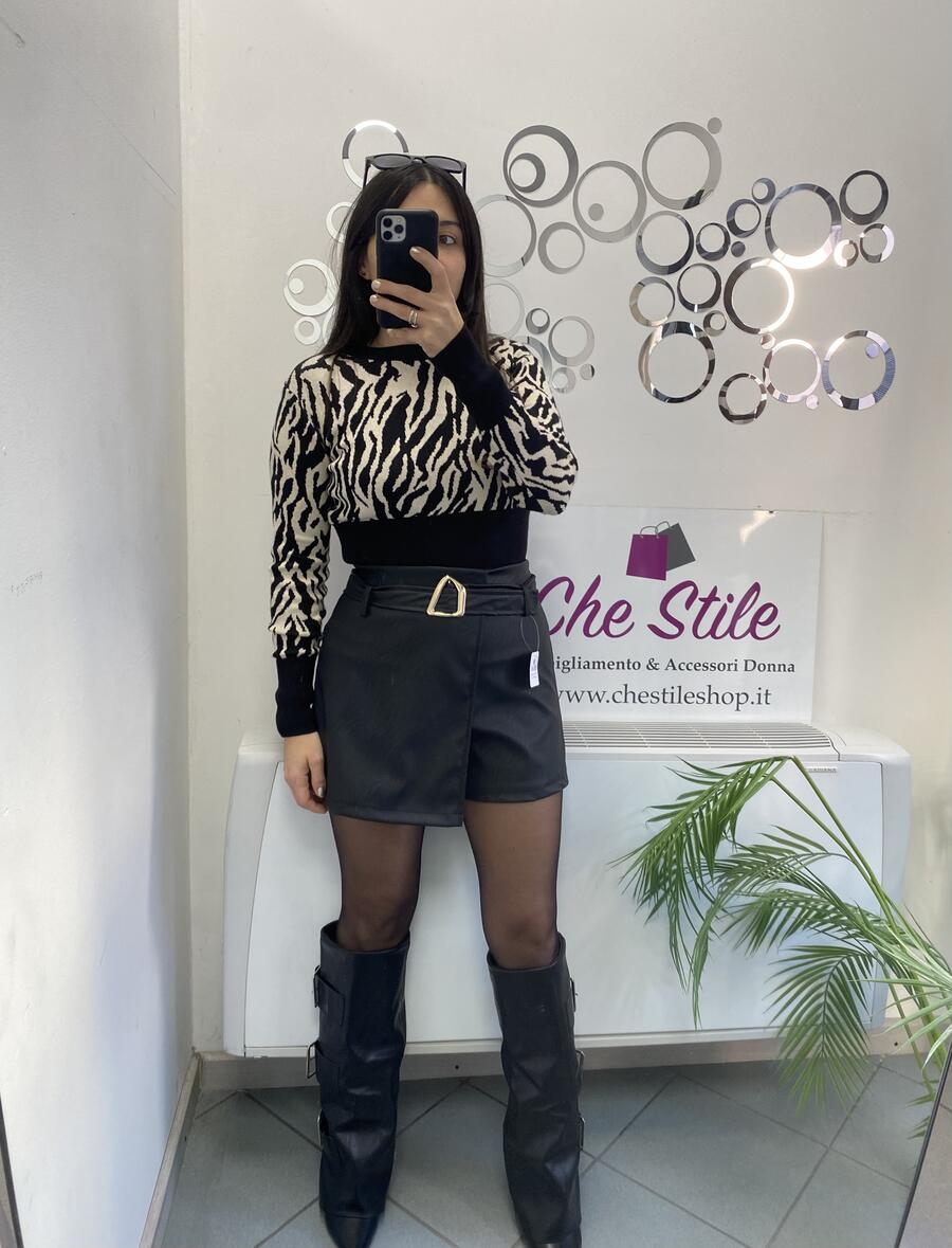 NOVITÀ Pull crop in viscosa maculato o tigrato