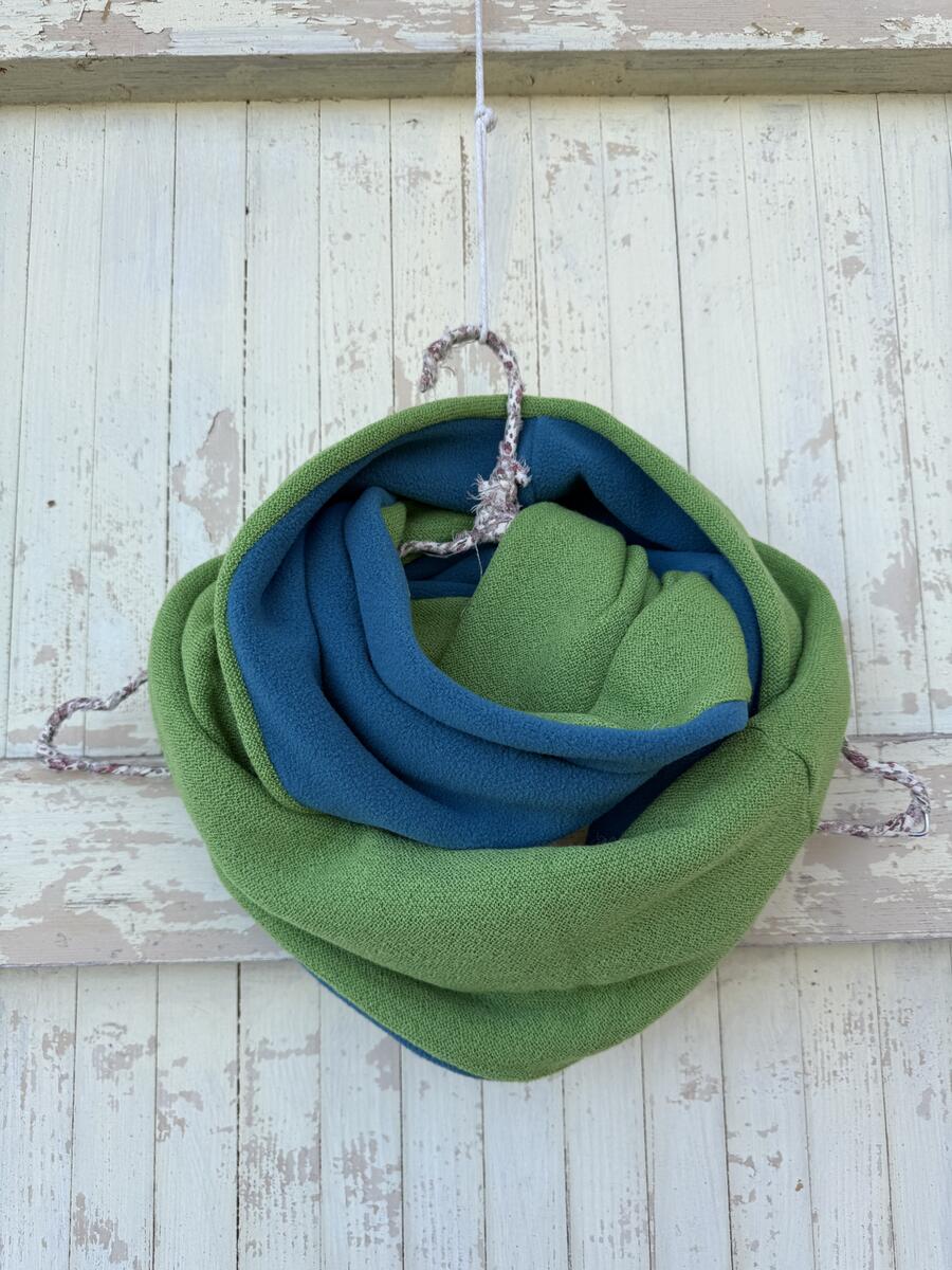 Sciarpa verde e azzurra 