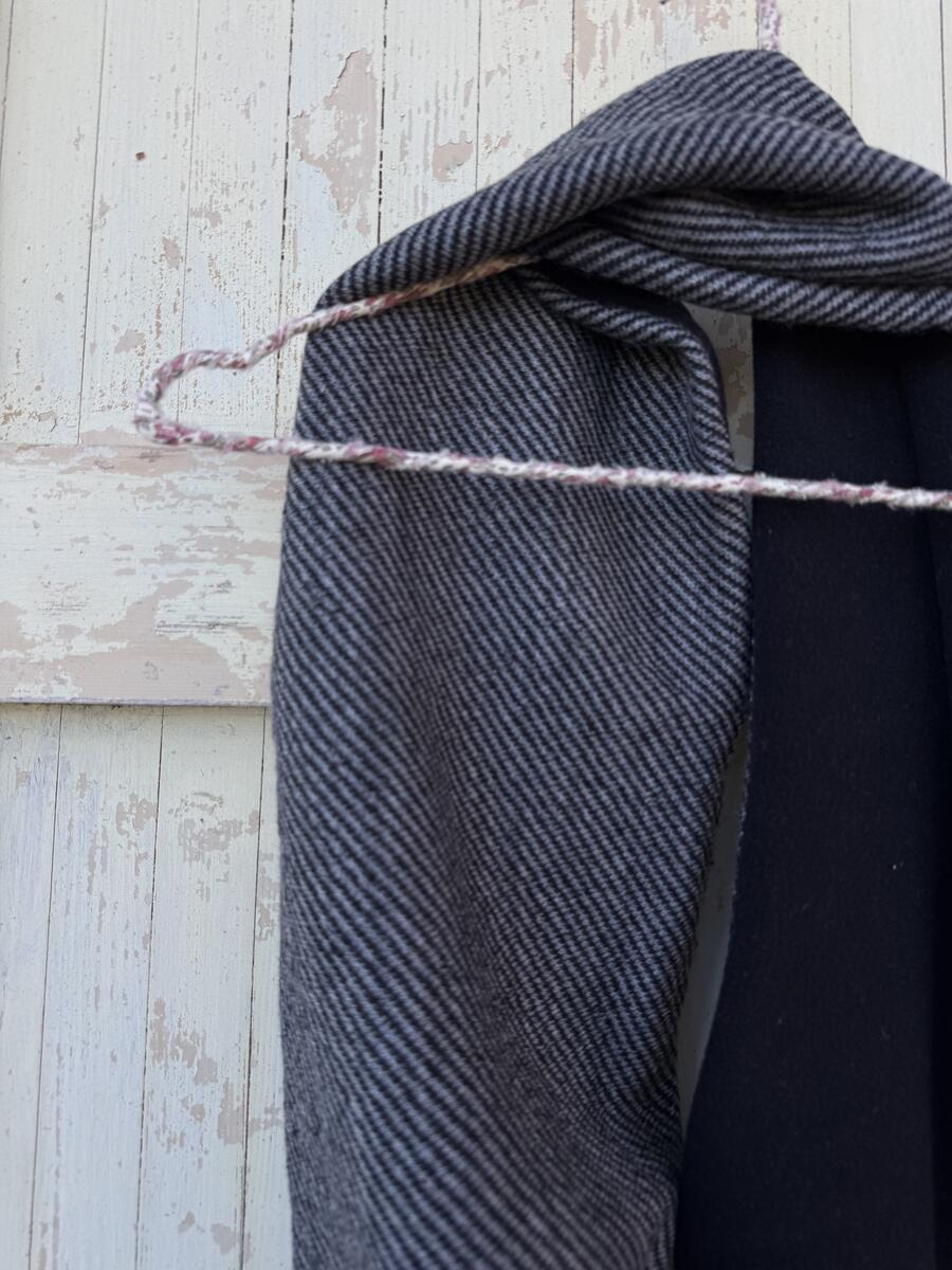 Sciarpa spinato grigio 