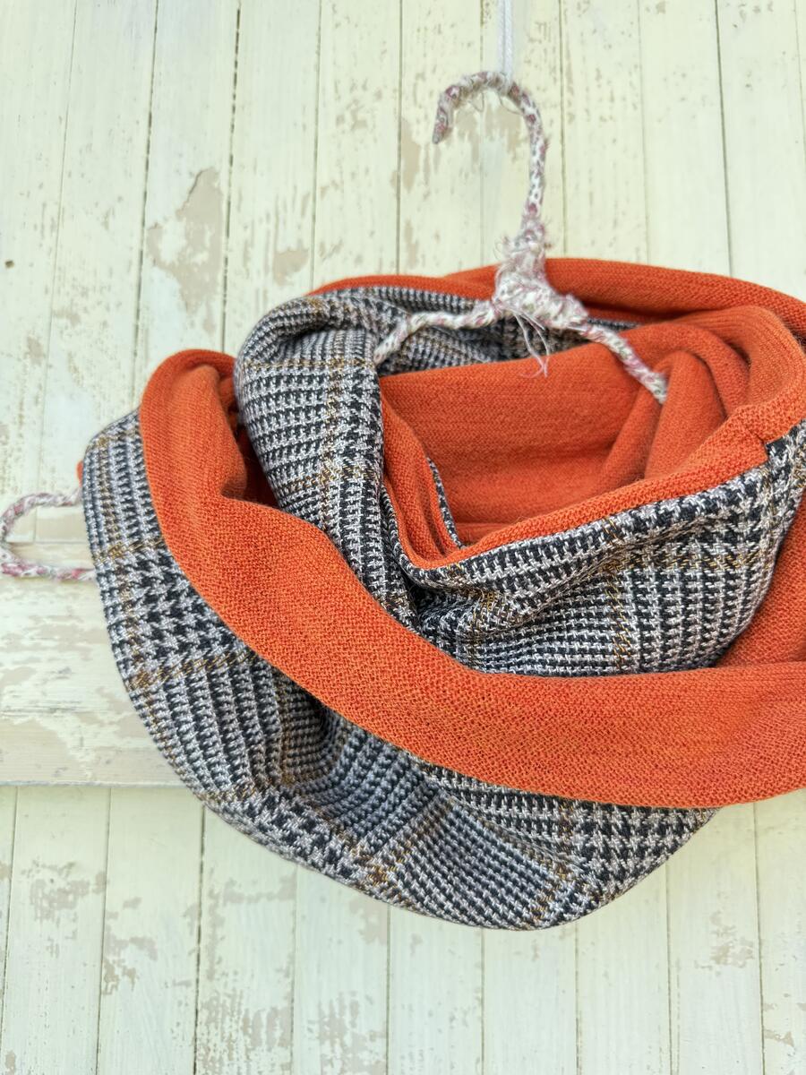 Sciarpa principe di Galles e arancio 