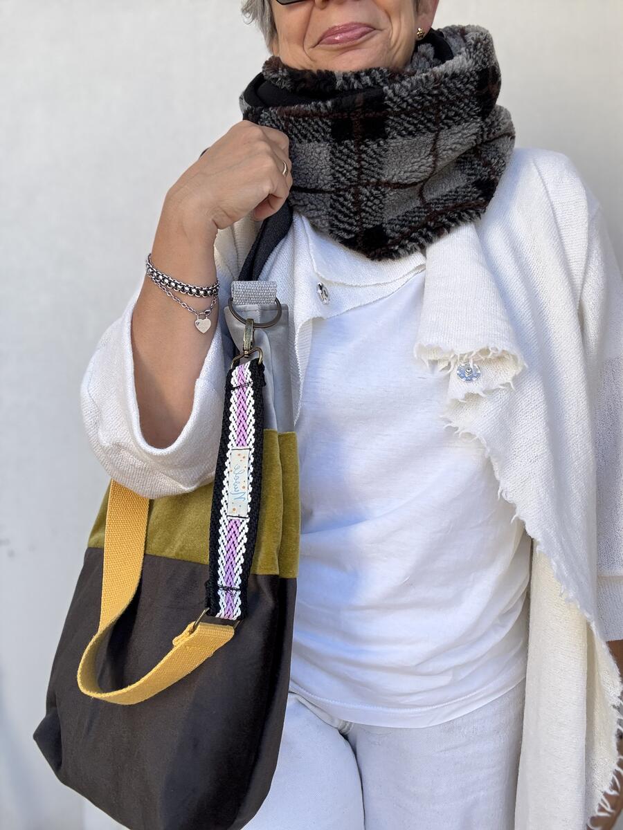 Sciarpa quadri grigi