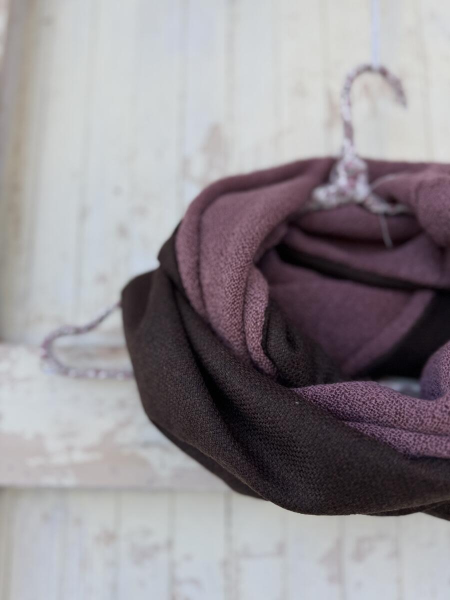 Sciarpa rosa antico e marrone 