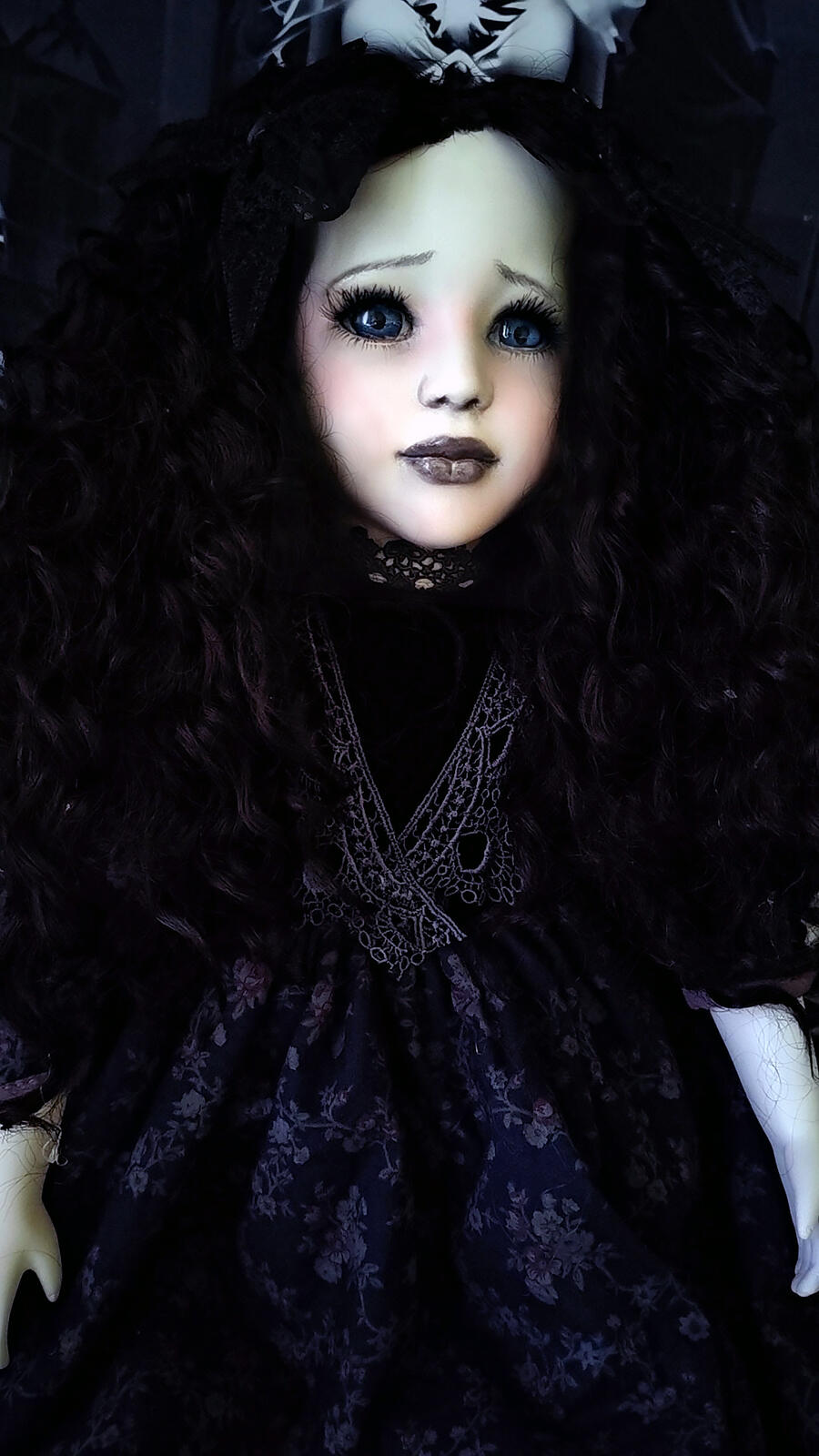 Arwen Bambola Emozionale in porcellana