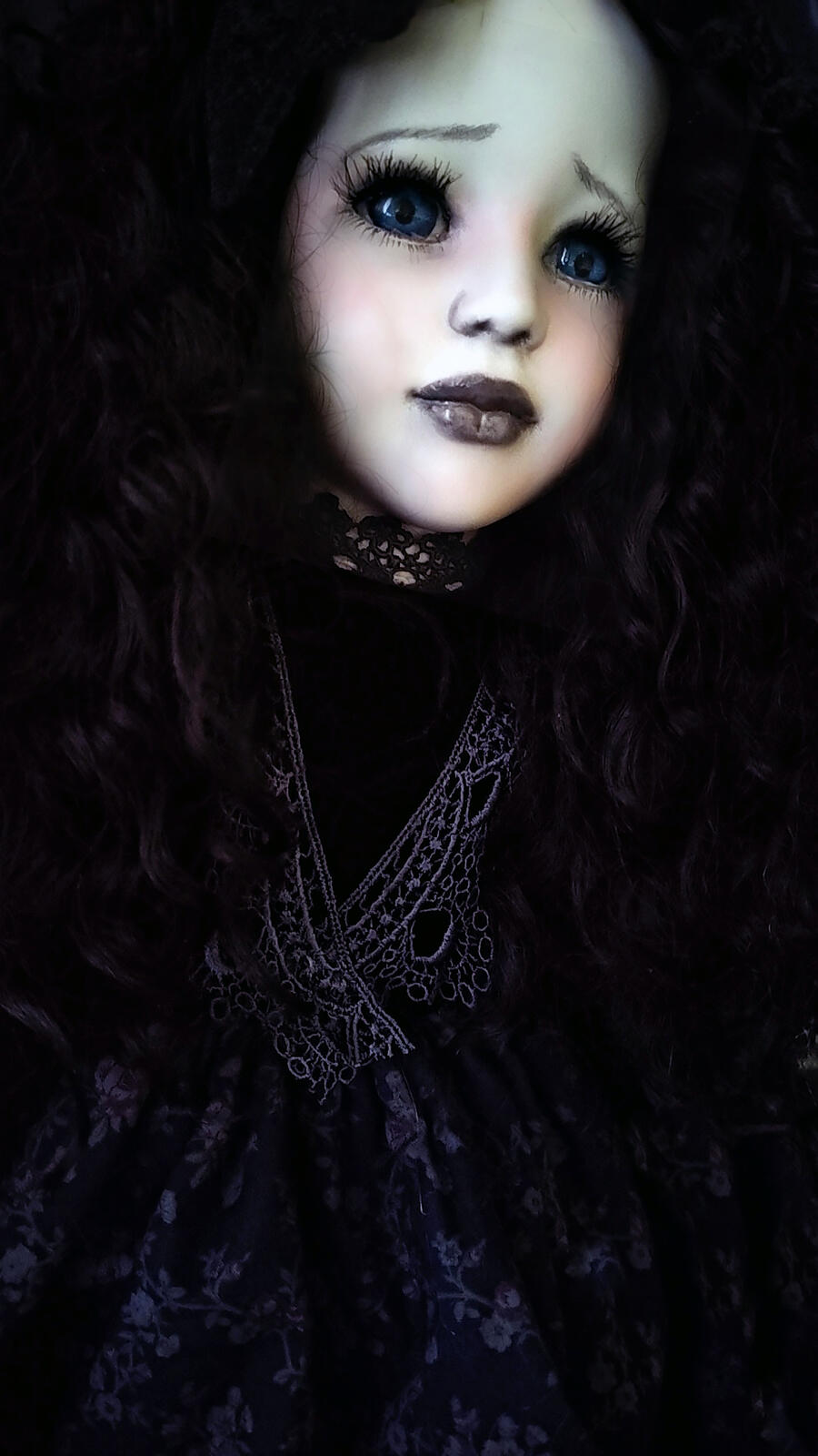 Arwen Bambola Emozionale in porcellana